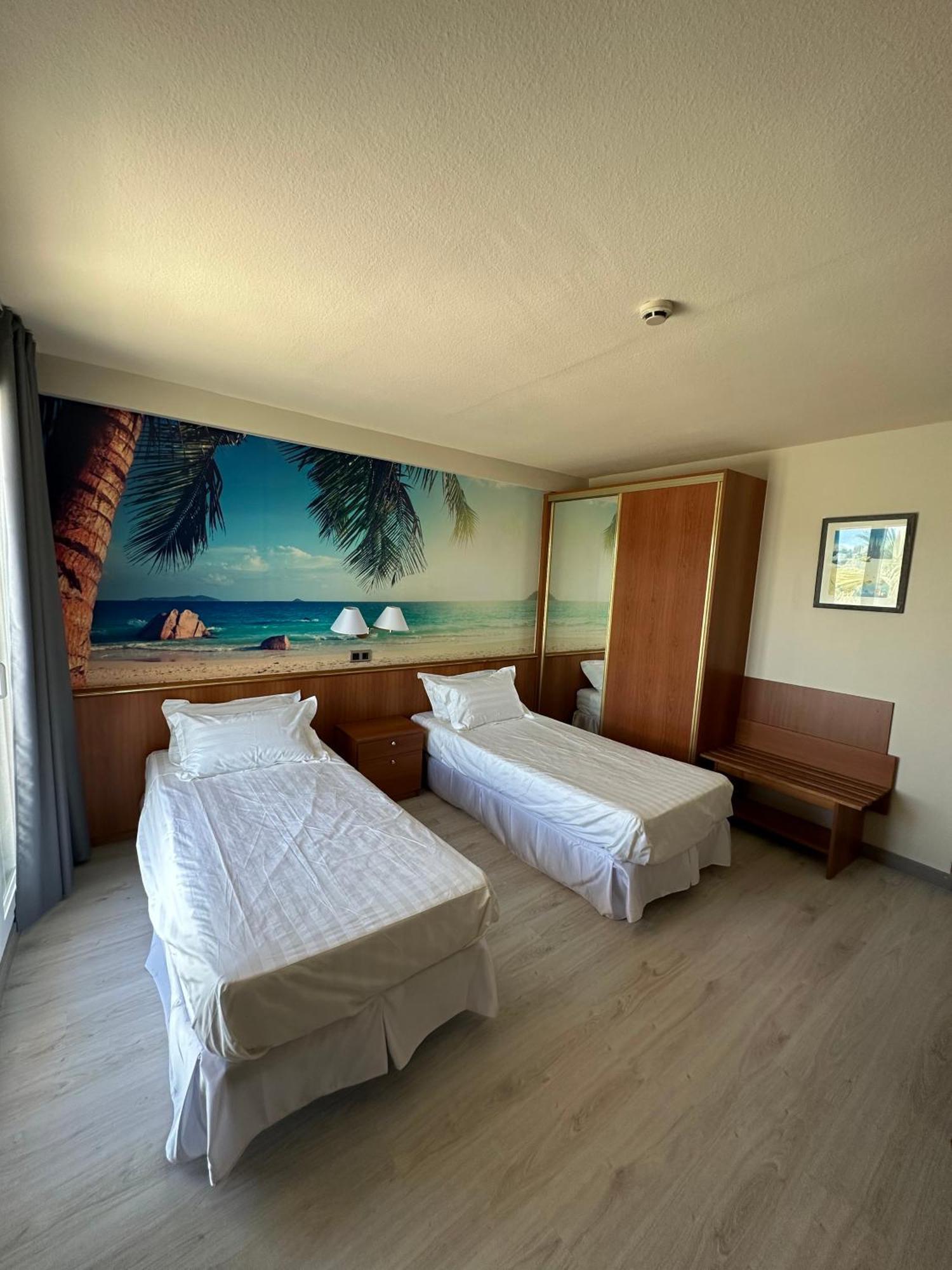 Cambrils Paradise Exterior photo