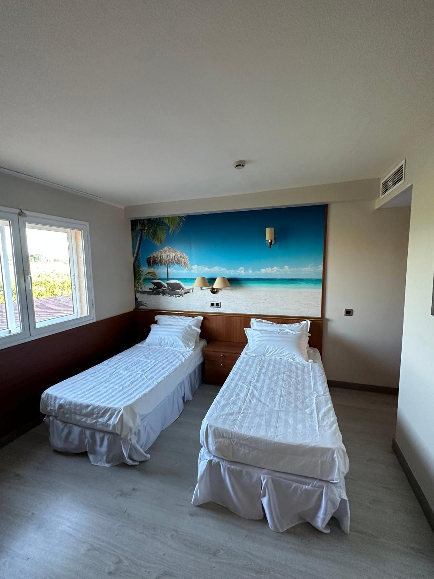 Cambrils Paradise Exterior photo